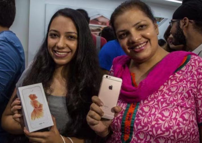 印度产Iphone比重曝光，鸿海在国内产能将腰斩